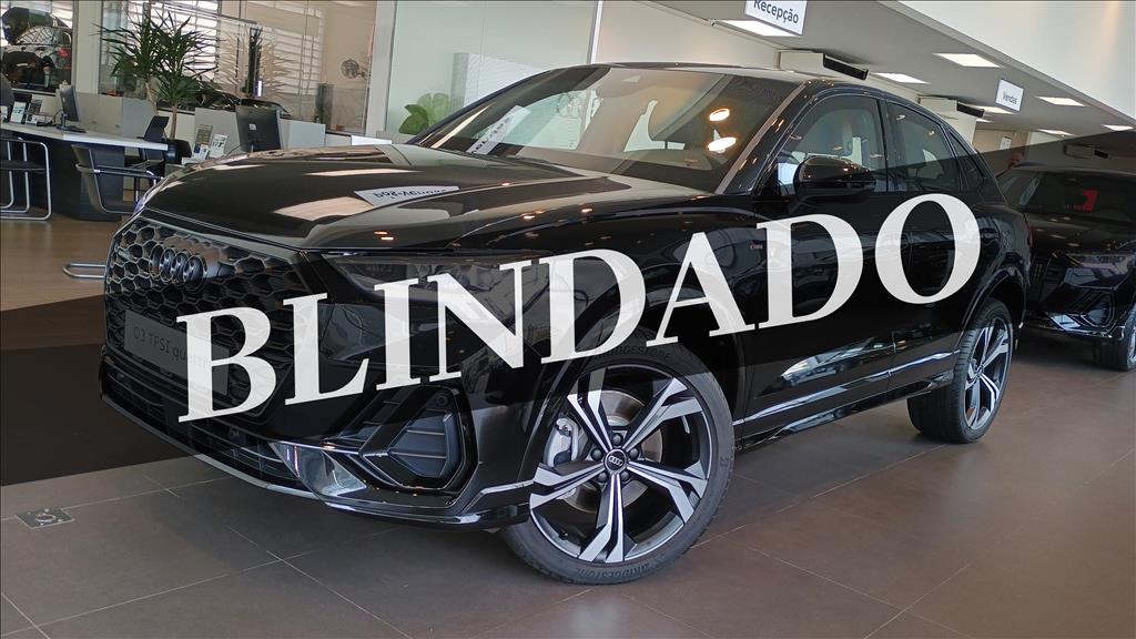 Audi Q3 2.0 40 TFSI GASOLINA SPORTBACK PERFORMANCE BLACK PLUS QUATTRO TIPTRONIC
