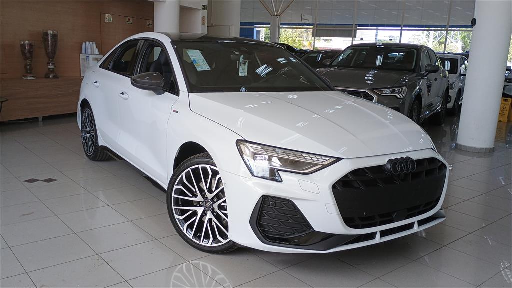 Audi A3 2.0 TFSI GASOLINA SEDAN PERFORMANCE BLACK S-TRONIC