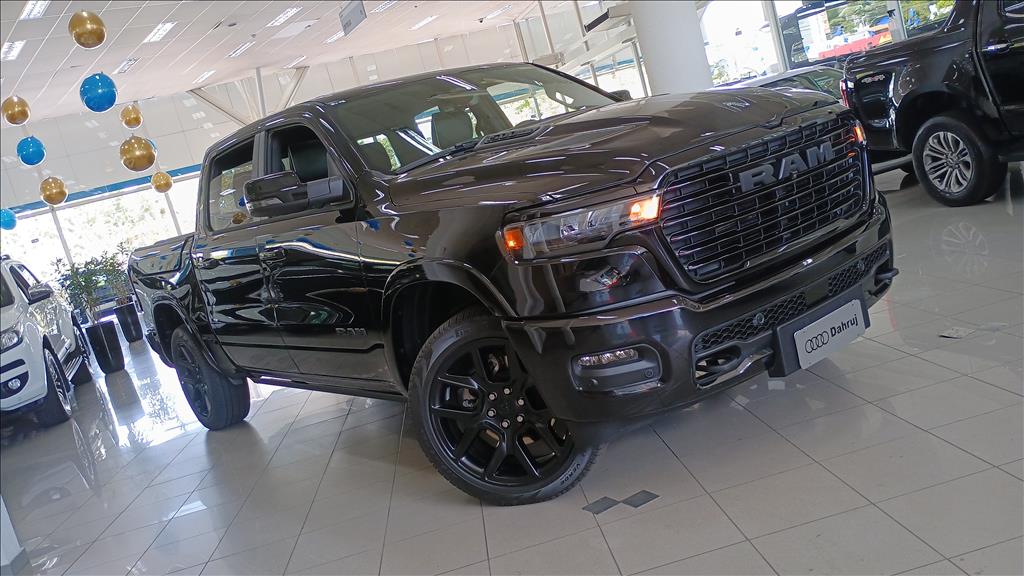 Ram 1500 3.0 HURRICANE 6 BITURBO GASOLINA LARAMIE NIGHT EDITION CD 4X4 AUTOMÁTICO