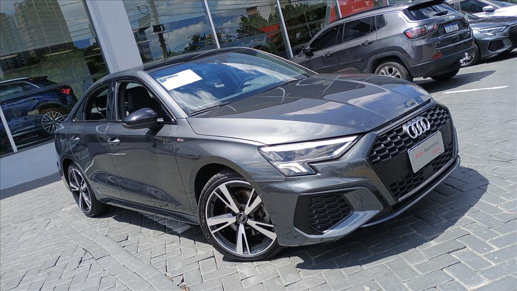 Audi A3 2.0 40 TFSI MHEV SEDAN PERFORMANCE BLACK S-TRONIC