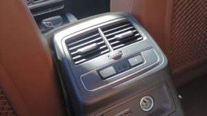 e37b2e1b-79e1-40fb-b6ae-e0b8ff09b42220251024140733