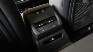 3830d022-389d-4731-8c97-0aaebbe7dfd220251213132401