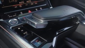 2b96a5ba-b03a-49c9-82fd-2cf77653599a20250812100934