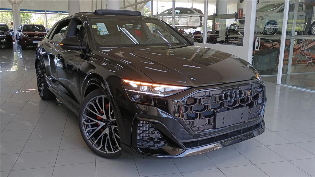 Audi Q8 3.0 TFSI GASOLINA PERFORMANCE BLACK QUATTRO TIPTRONIC